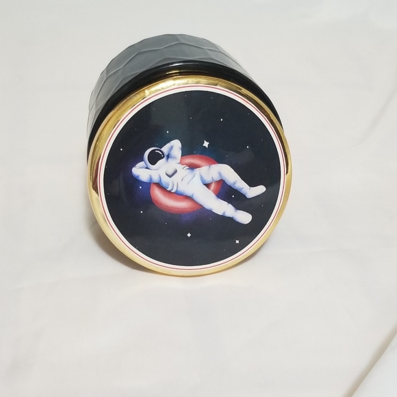 5 oz Moon Chilling Ceramic Stash Jar - Picture 4 of 11